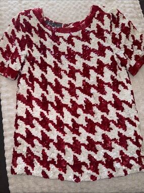 MODI Red & Cream Sequin Houndstooth Short Sleeve Tee - women